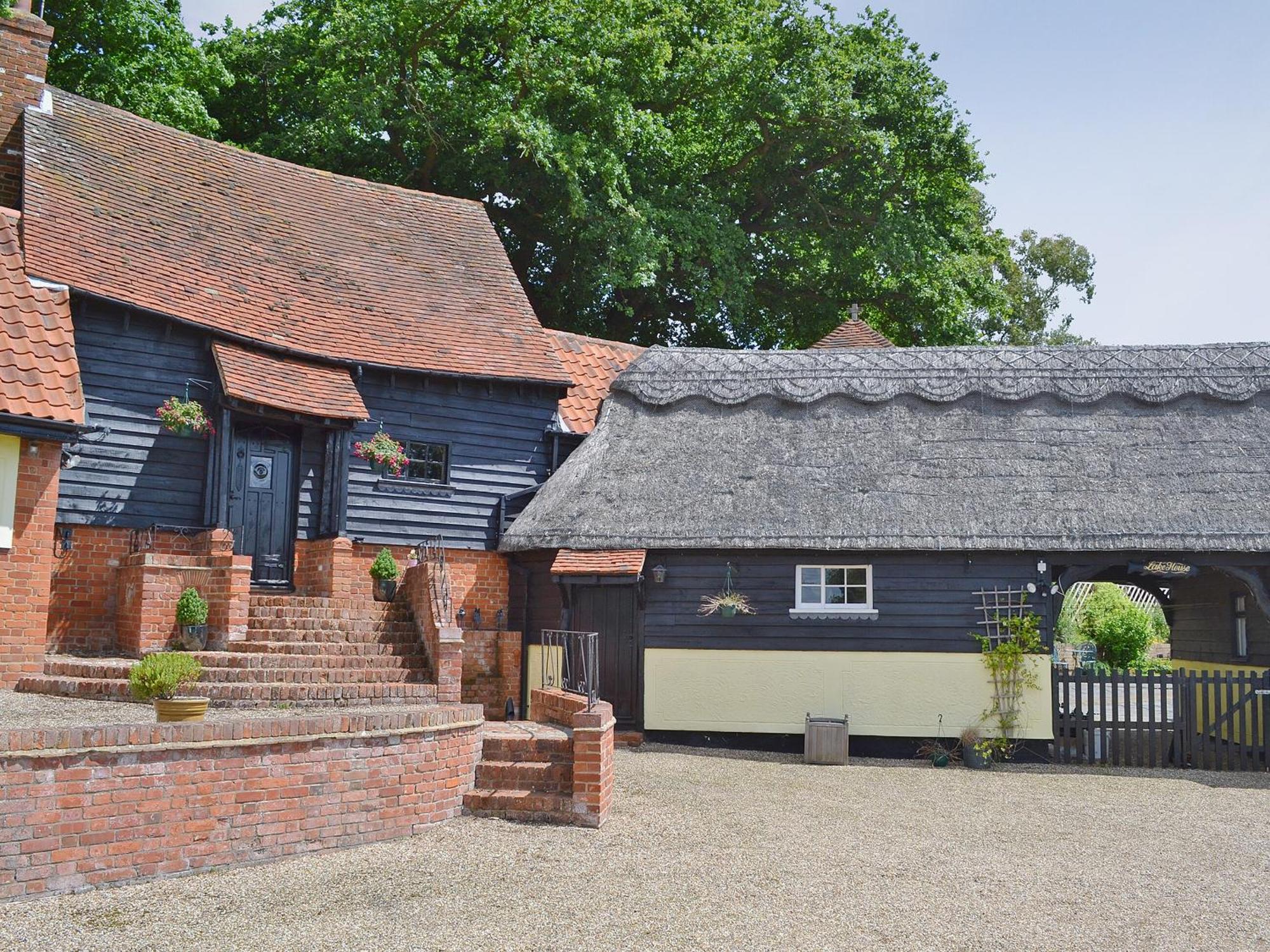 Lake House Cottage Finchingfield المظهر الخارجي الصورة